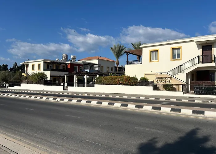 Lovely 2 Bed Apartment Aphrodite Gardens, Paphos, Cyprus
